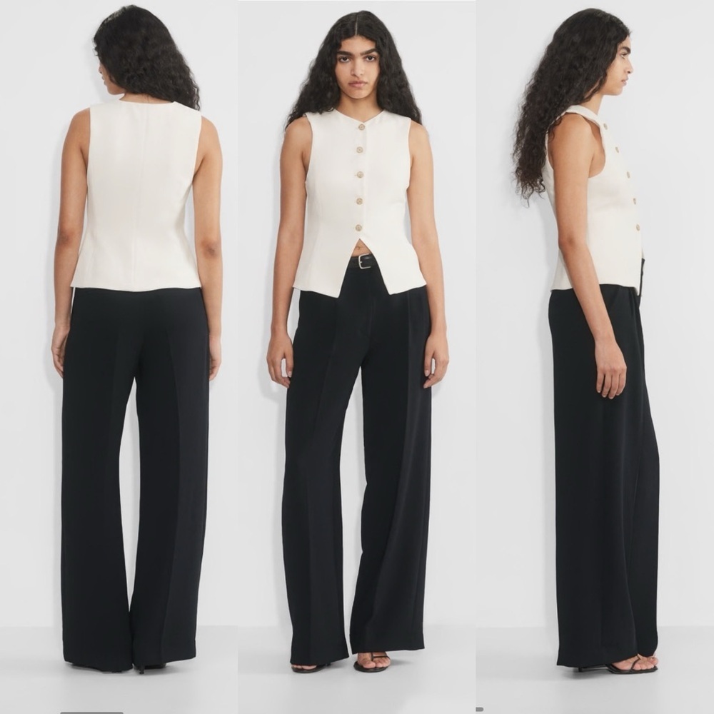 NWT Aritzia Wilfred Regal Vest Light Birch Size 6 Slim-fit button-up